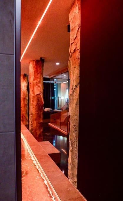 Apartment Nuxia Suites&spa L'avolupte