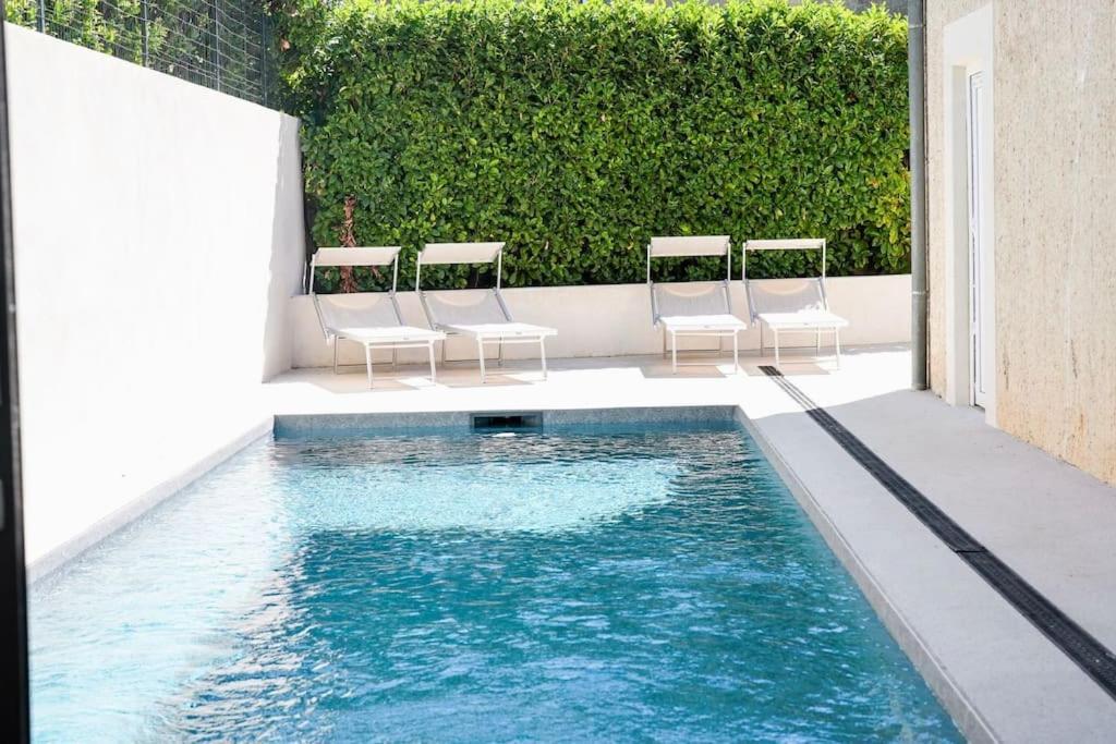 Nuxia Suites&spa L'avolupte Apartment